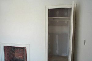 gal/Button House - Restoration/tn_DCP_823.jpg